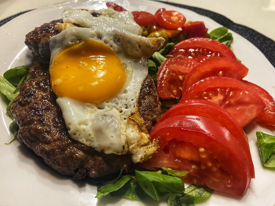 🍔 - serialowapara19782