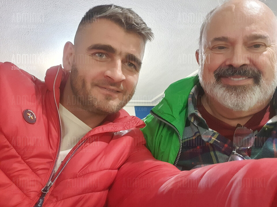 Po pracy z mężem na piwku w deszczową  pogodę  do zobaczenia - Adminki