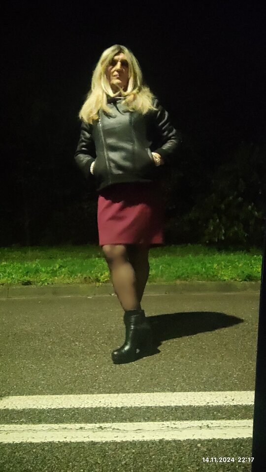 1000111661.jpg - Daria54