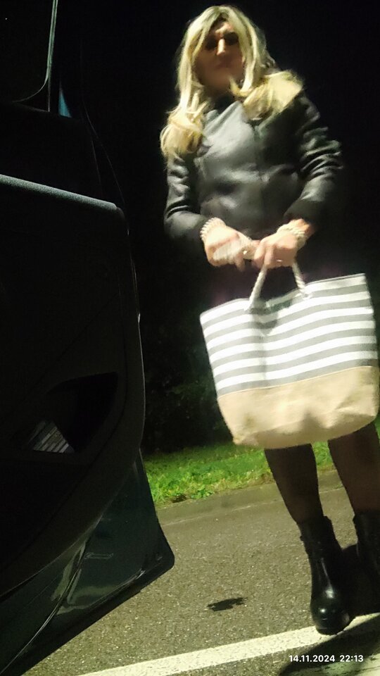 1000111648.jpg - Daria54