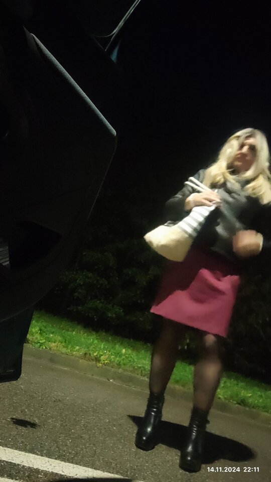 1000111645.jpg - Daria54