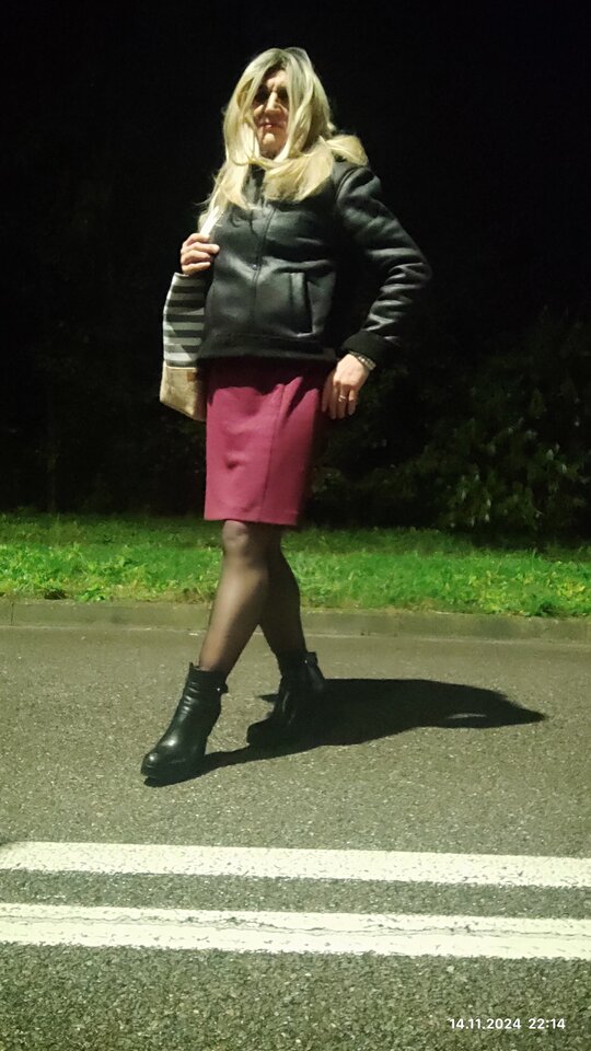 1000111651.jpg - Daria54