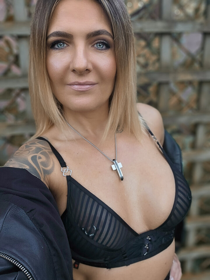 20241022_084629 kopia.jpg - metalcfcouple