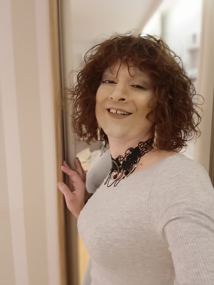 1000006980.jpg - Gretatv