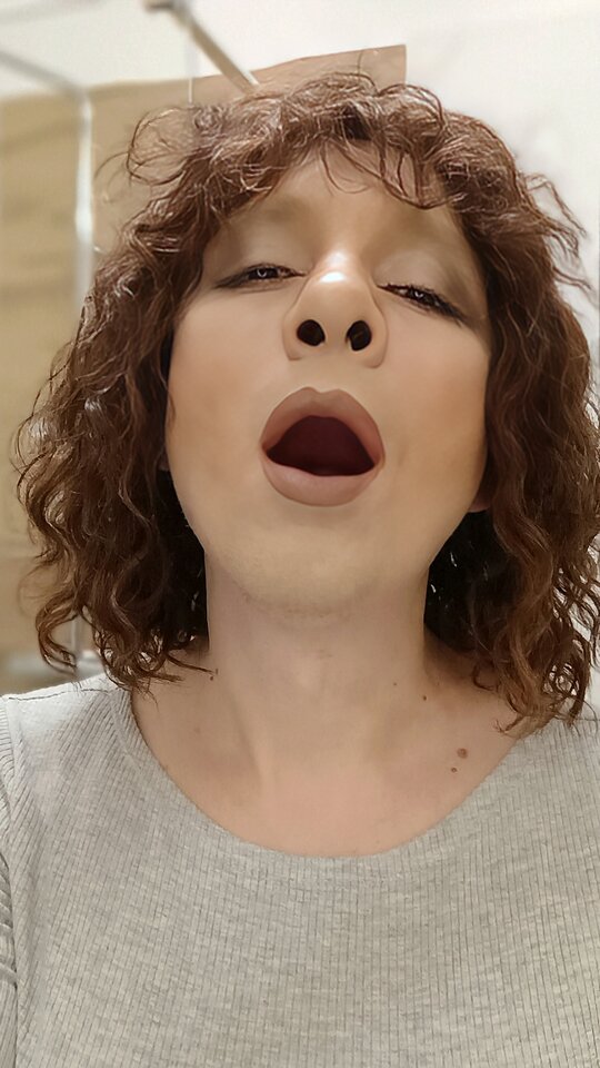 1000007114.jpg - Gretatv