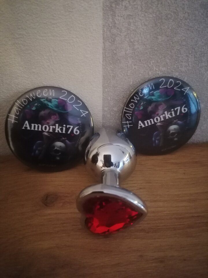 Miało być bez majtek, to bylo ale zabaweczki nikt nie znalazł - Amorki76