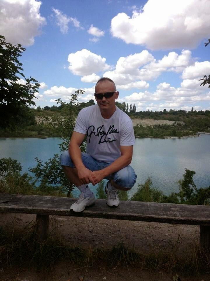 995434_1404093466473694_621670746_n.jpg - Damian750515