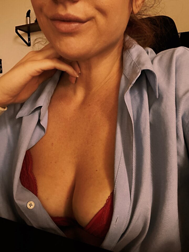 Za oknem śnieg, a w biurze gorąco !! - biseksualni_gdansk