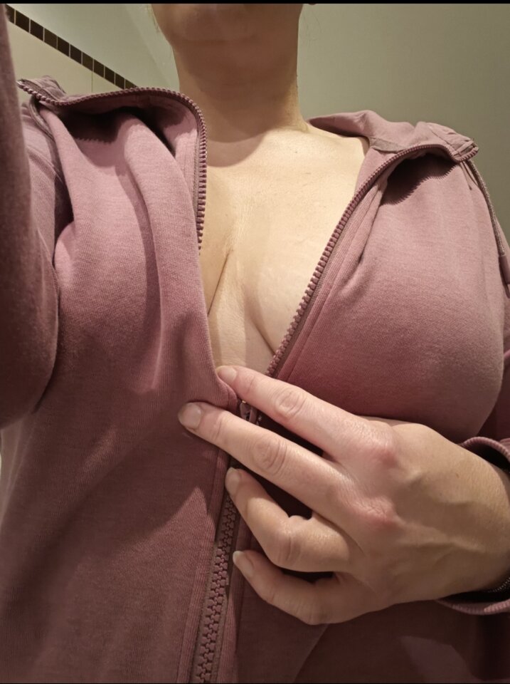 1000015300.jpg - _Dama_Pik