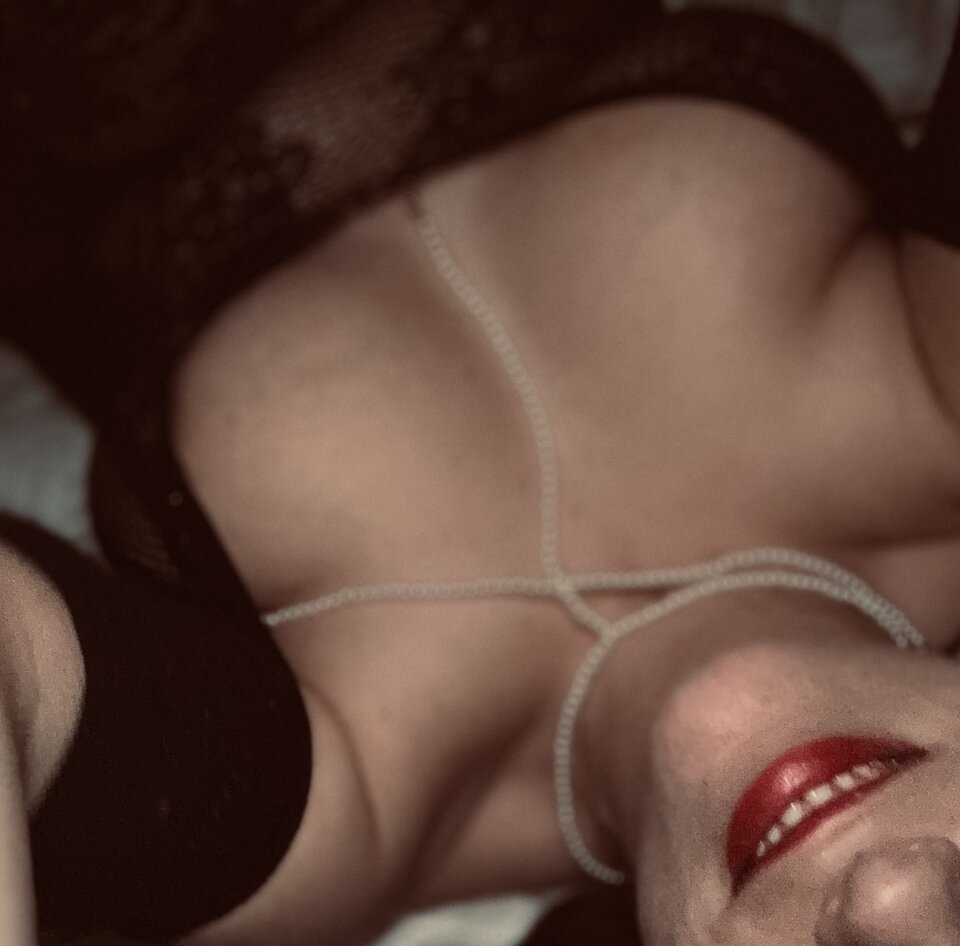 IMG_4300.jpeg - HotMarriage