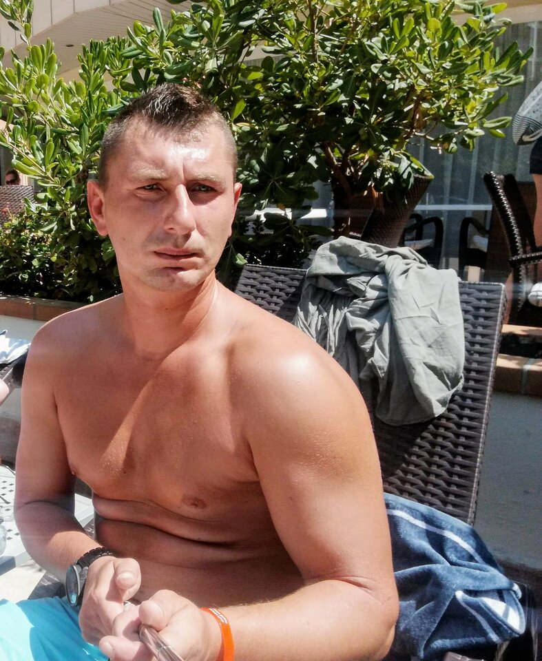 received_1909689062402761~2.jpeg - Adrian08031989