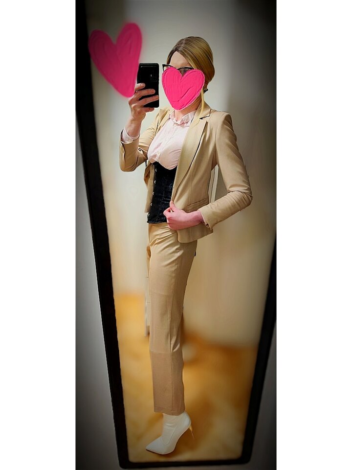 1000044018.jpg - PaulaTransMilf