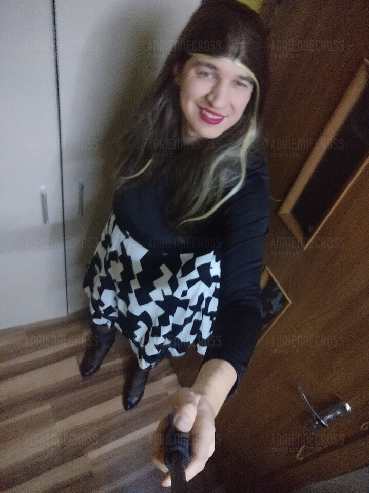 IMG_20241124_170105.jpg - Adriennecross