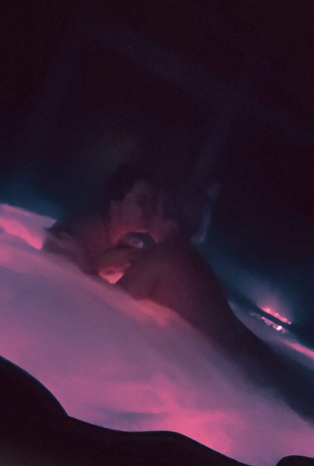 Sex is in the air..😈 - 91dziubaski91