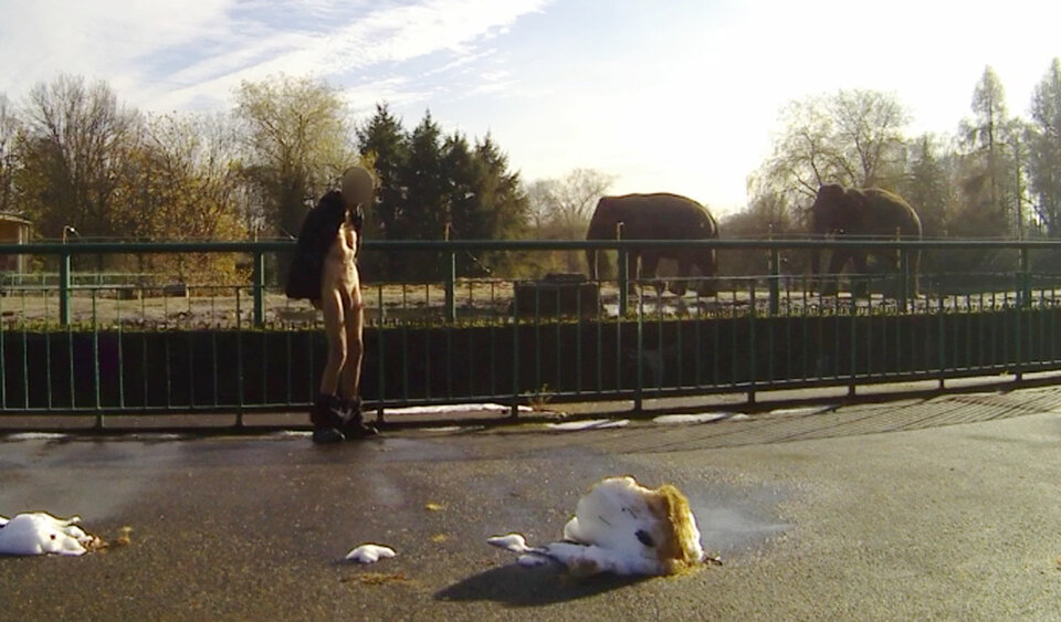 20241125_133749A.mp4_snapshot_02.00.275.jpg - Krzysztof_cfnm
