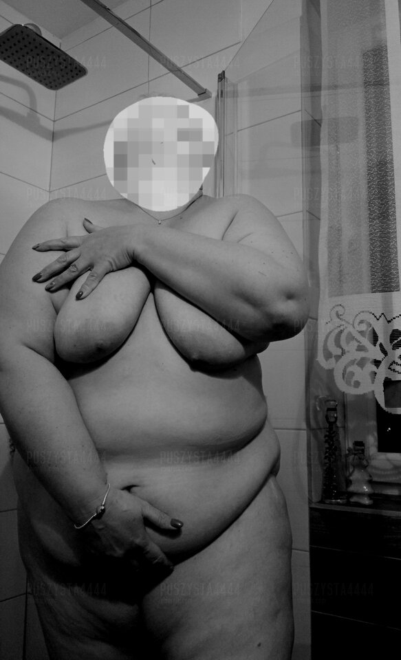 Czekam i czekam pod prysznicem - Puszysta4444