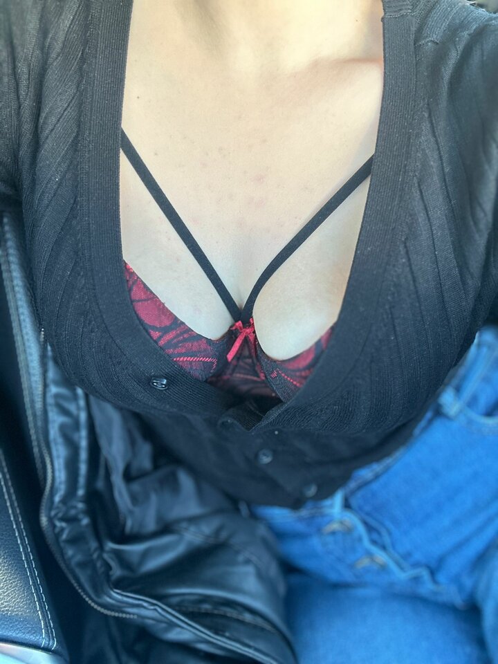 Dzisiaj fotka z drogi, wiec troszkę więcej mam ciuszków 😉 - 6Chochliki9