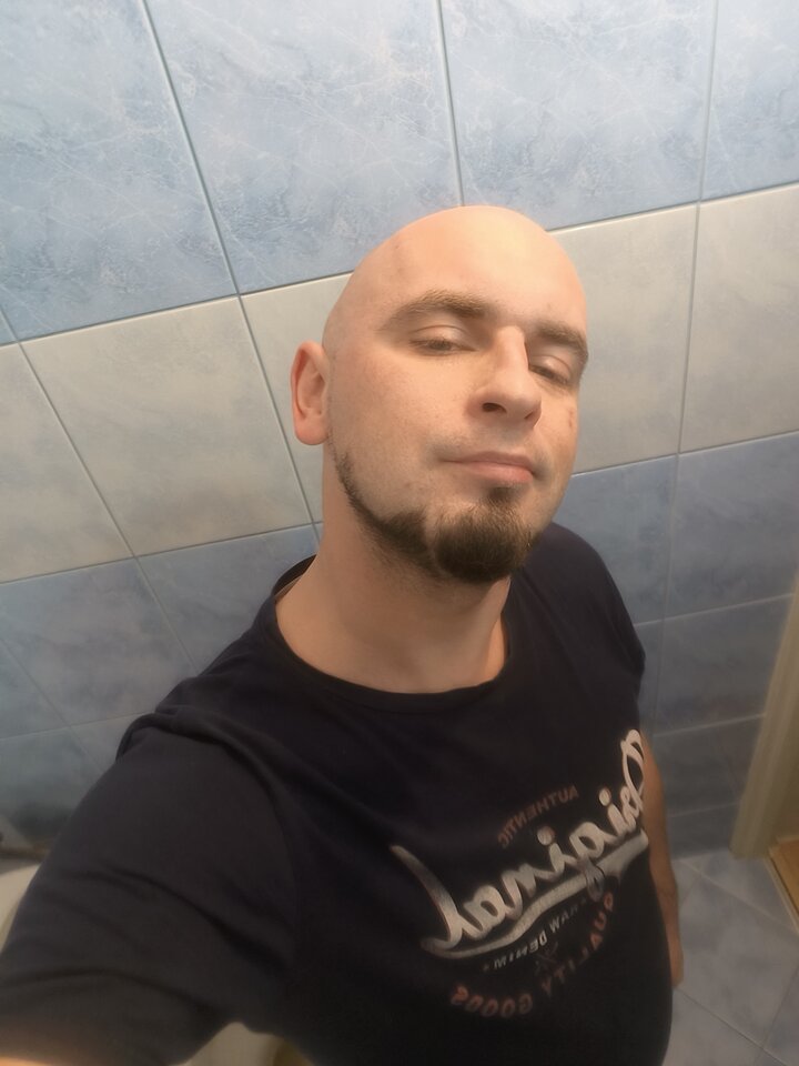 1000036571.jpg - Iceberg699
