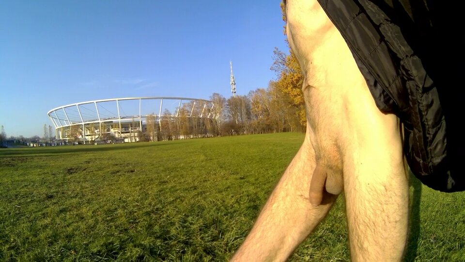 pola marsowe 20241127_1437.mp4_snapshot_00.23.280 - Krzysztof_cfnm