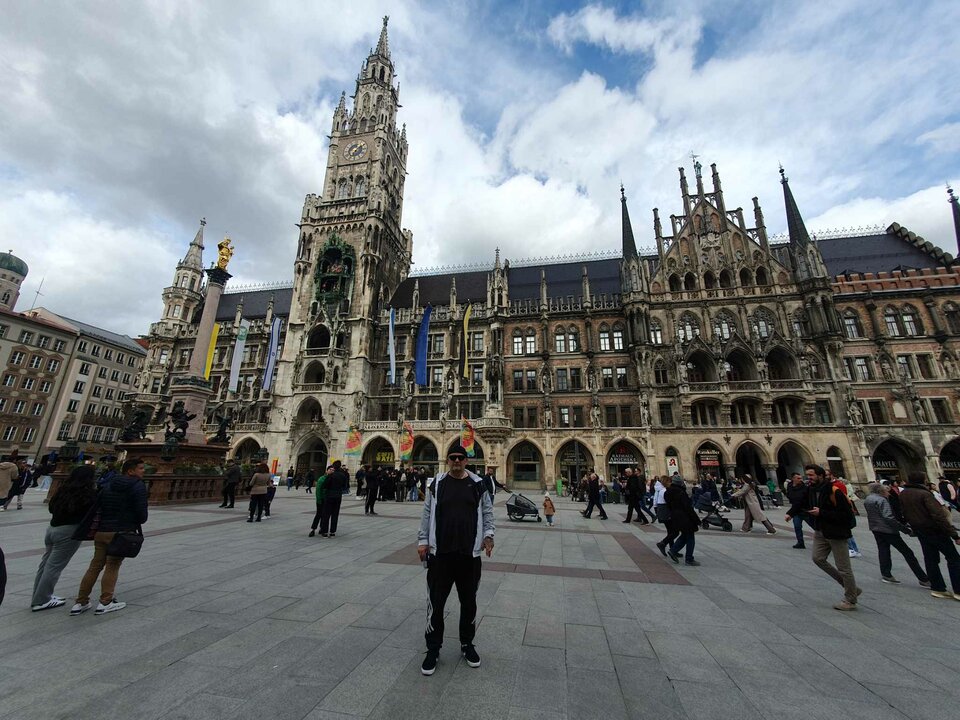 433361276_312711544836690_1076986784394832103_n.jpg - LS39