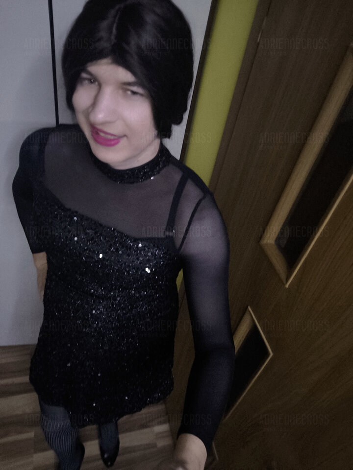 1000000316.jpg - Adriennecross