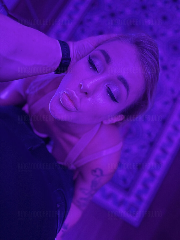 Lodzio miodzio - KingAndQueenOfSwing