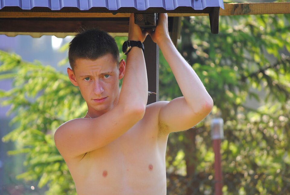 c3ebcc99-0266-479a-816e-536ed5898a8d-1_all_3728.jpg - Bisexsl1995