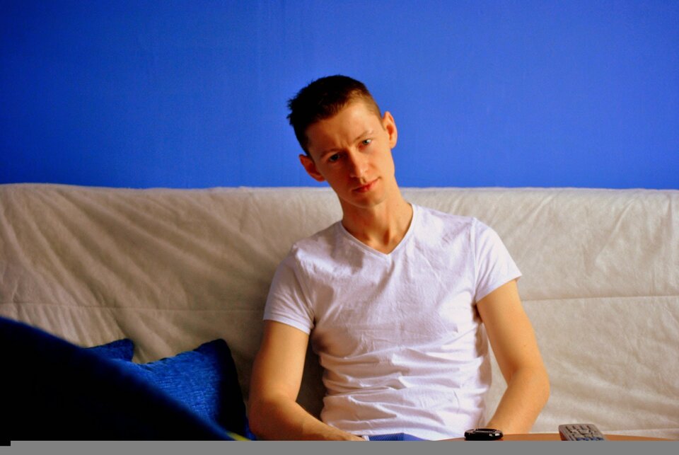 c3ebcc99-0266-479a-816e-536ed5898a8d-1_all_531.jpg - Bisexsl1995