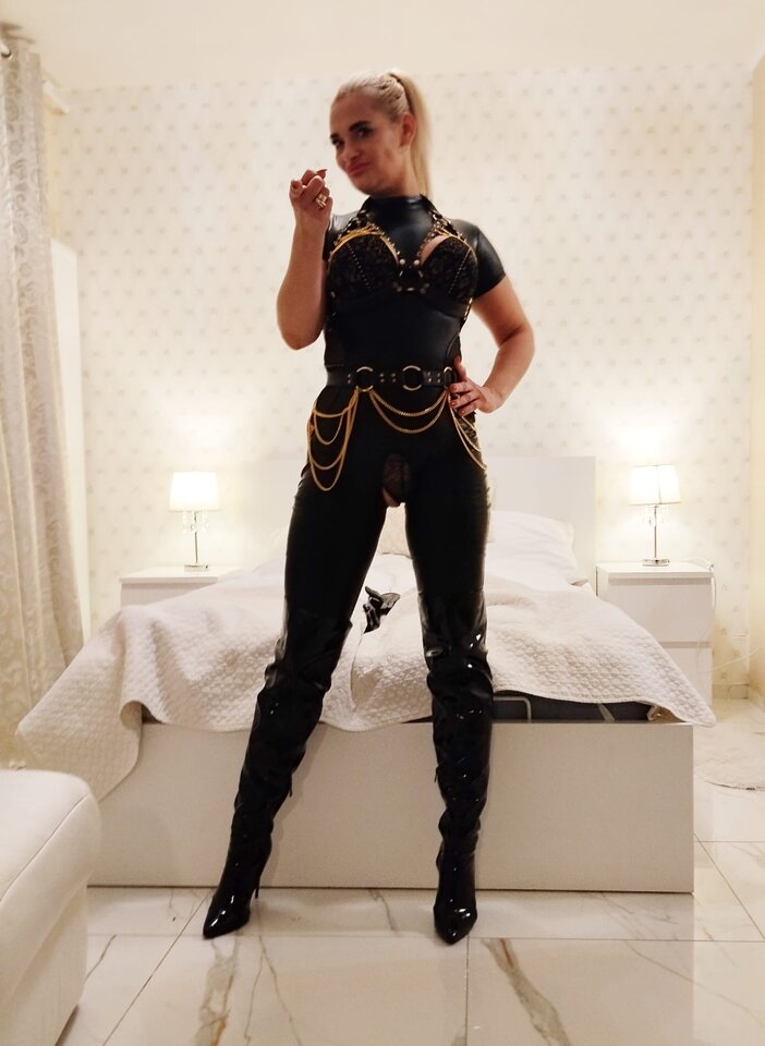 bde54490-2b14-44b0-93e9-43e288a9b5b3.jpeg - PatrycjaDevilleAdamLuxury