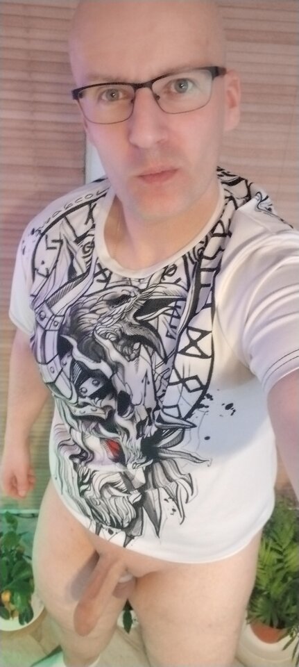 1000020034.jpg - StaryCzlowiekAMorze