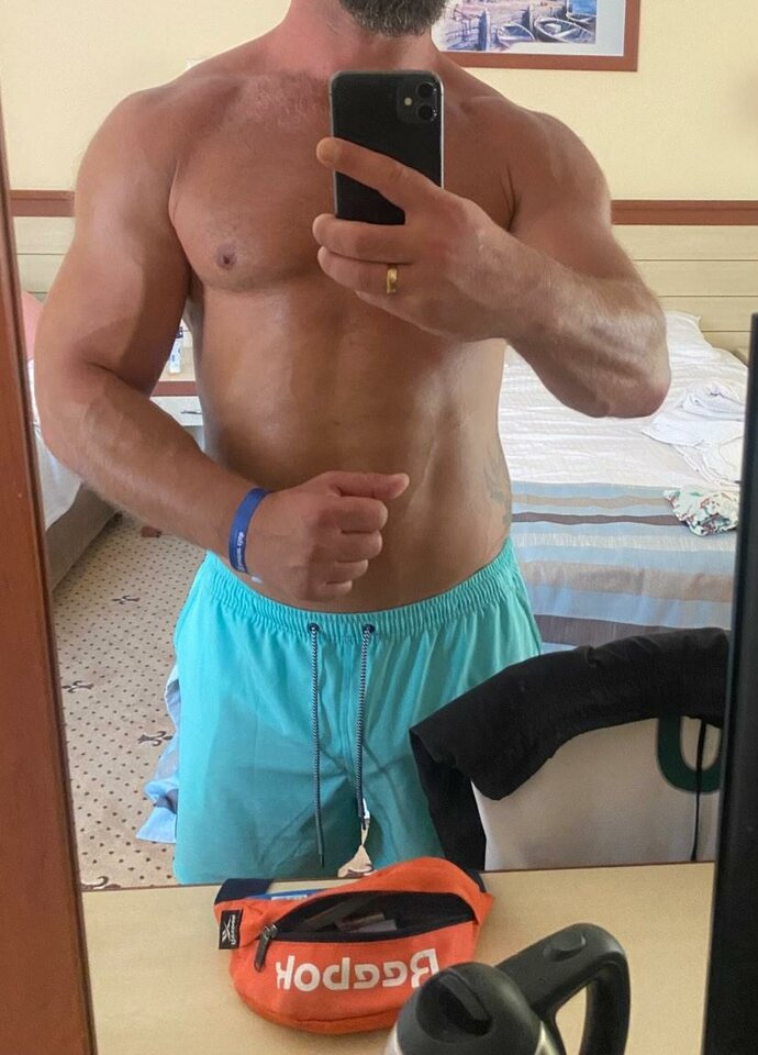 1045.jpg - Magic89Mike