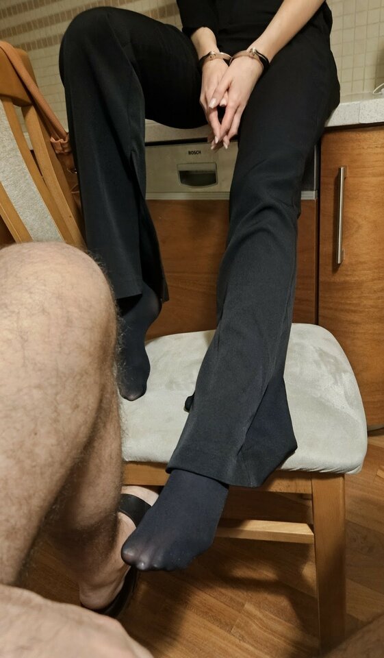 wkuchni kajdankami.jpg - Manwawadobry