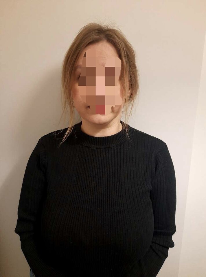 1000021571.jpg - ParrkaX