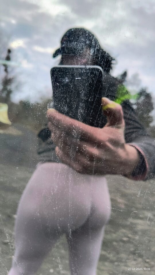 32c0993e-ba9e-42c8-a31a-1f2fffbd6106-1_all_865.jpg - CD_Pussy