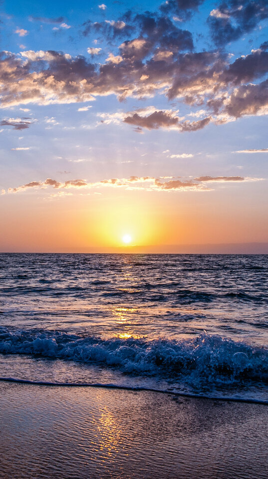 wallpix1565242339-beach-clouds-dawn-635279.jpg - Gregor82006