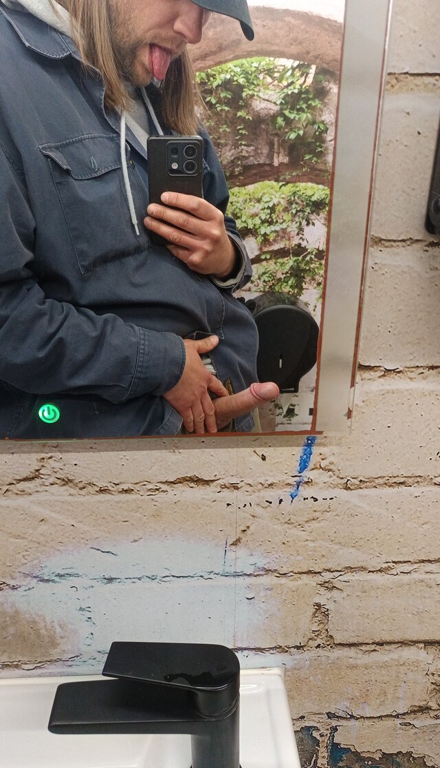 Introvertyczny