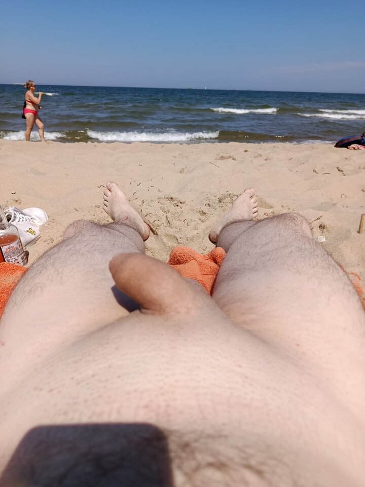 pierwsze nagie plażowanie w życiu - glaukos_