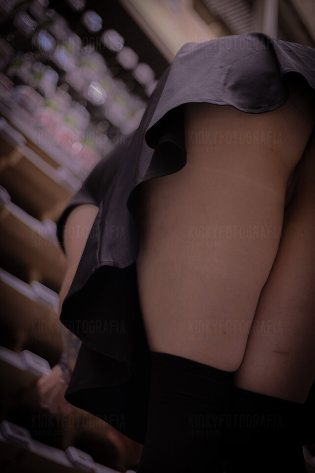 W obi bez bielizny?  - KinkyFotografia