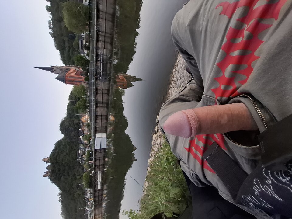 20260422_203450.jpg - Oki84
