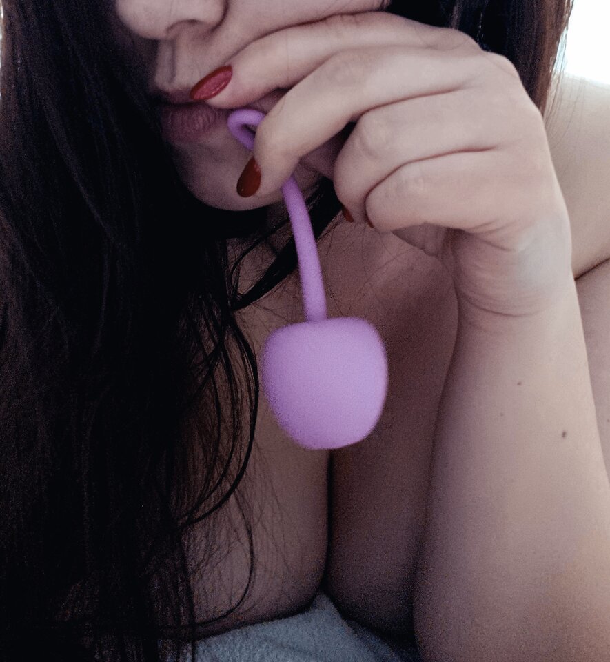 1000062906.jpg - Zmyslowa_Brunetka94