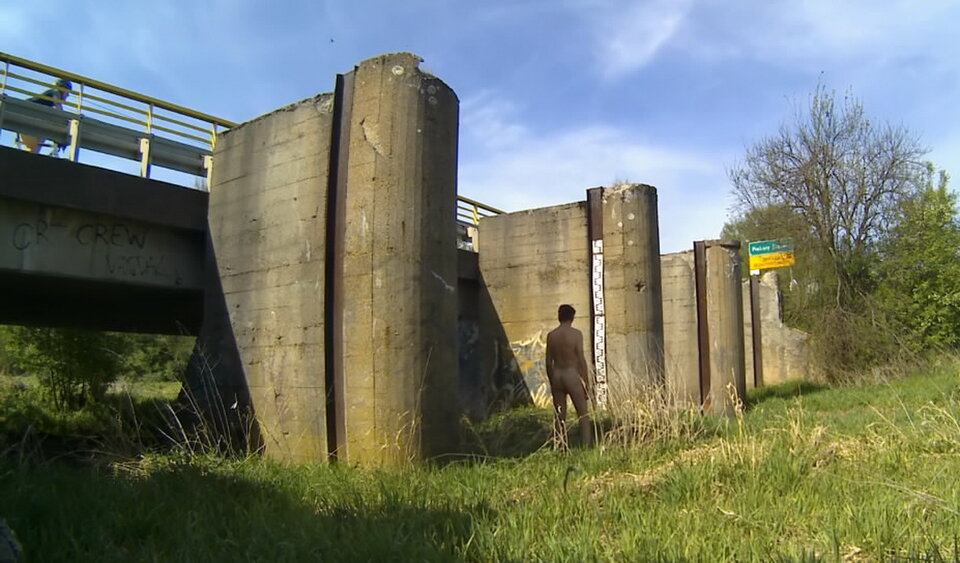 PIEKARY - pod mostem na Józefce 20260505_1004.mp4_snapshot_00.4 - Krzysztof_cfnm